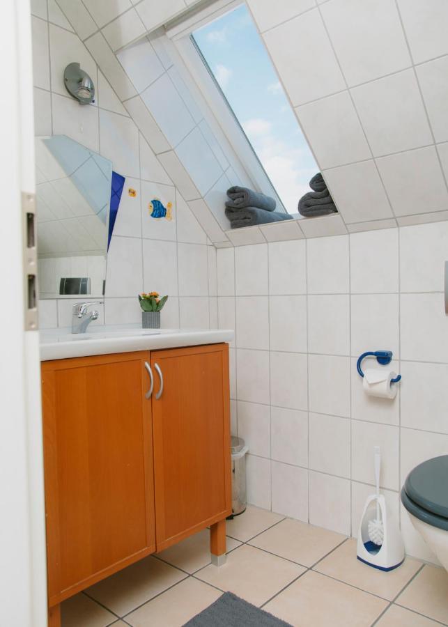 Gaestehaus Vigliarolo Gewerblich Jedes Zimmer Eigenes Bad Gemeinschaftskueche Elmshorn Exterior photo