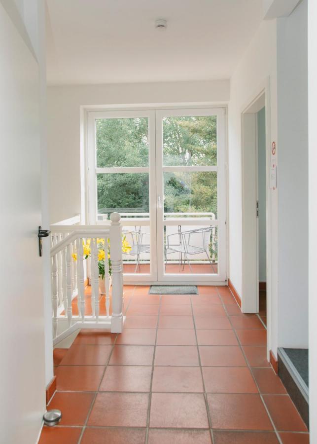 Gaestehaus Vigliarolo Gewerblich Jedes Zimmer Eigenes Bad Gemeinschaftskueche Elmshorn Exterior photo